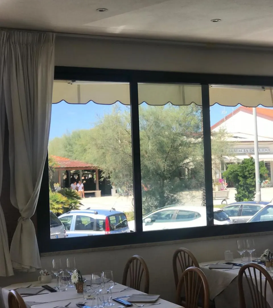 Hotel Brunella Lido di Camaiore 3*,  Italy
