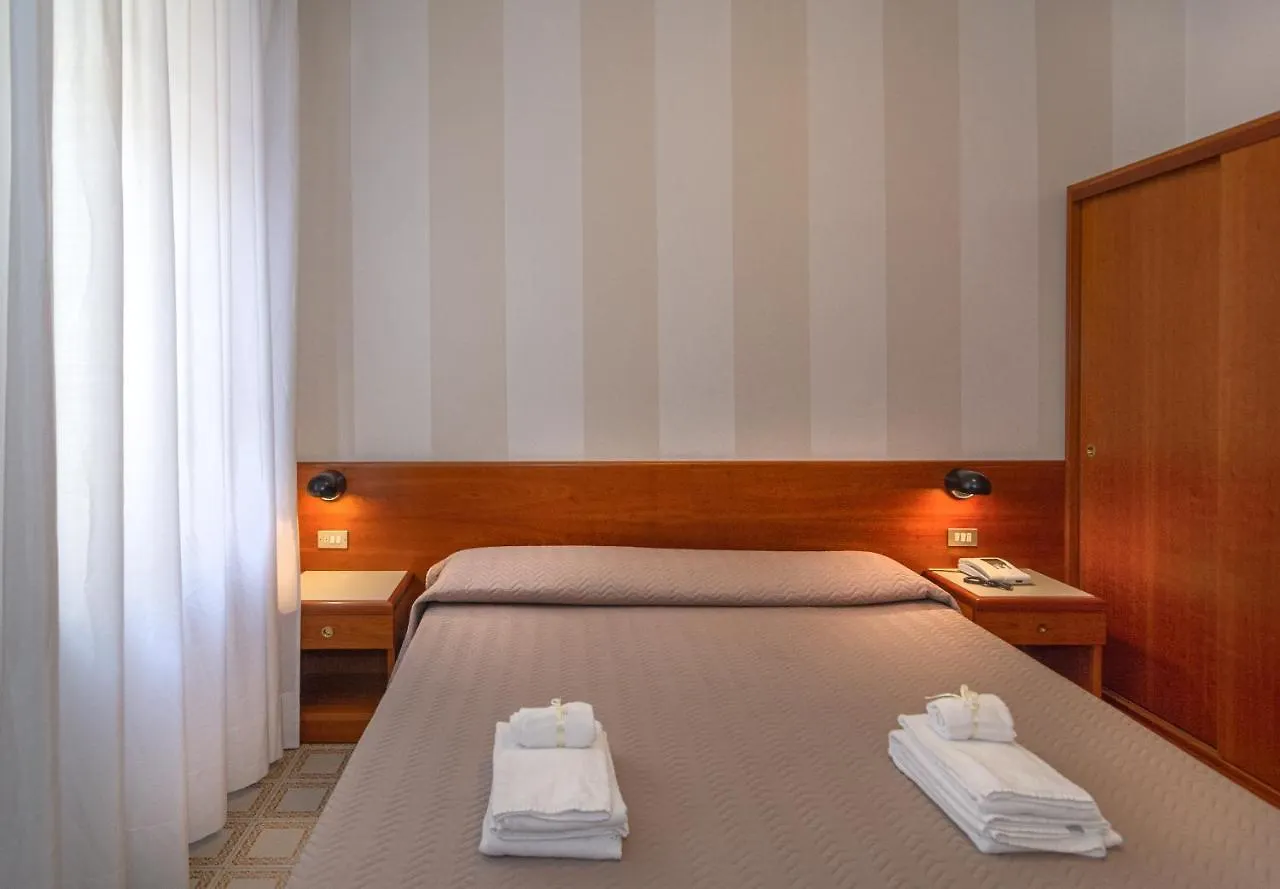 Hotel Brunella Lido di Camaiore